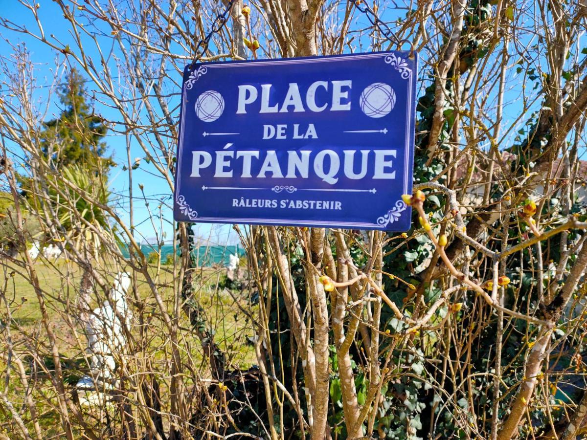 La Maison Des Oliviers Aubeterre-sur-Dronne Esterno foto